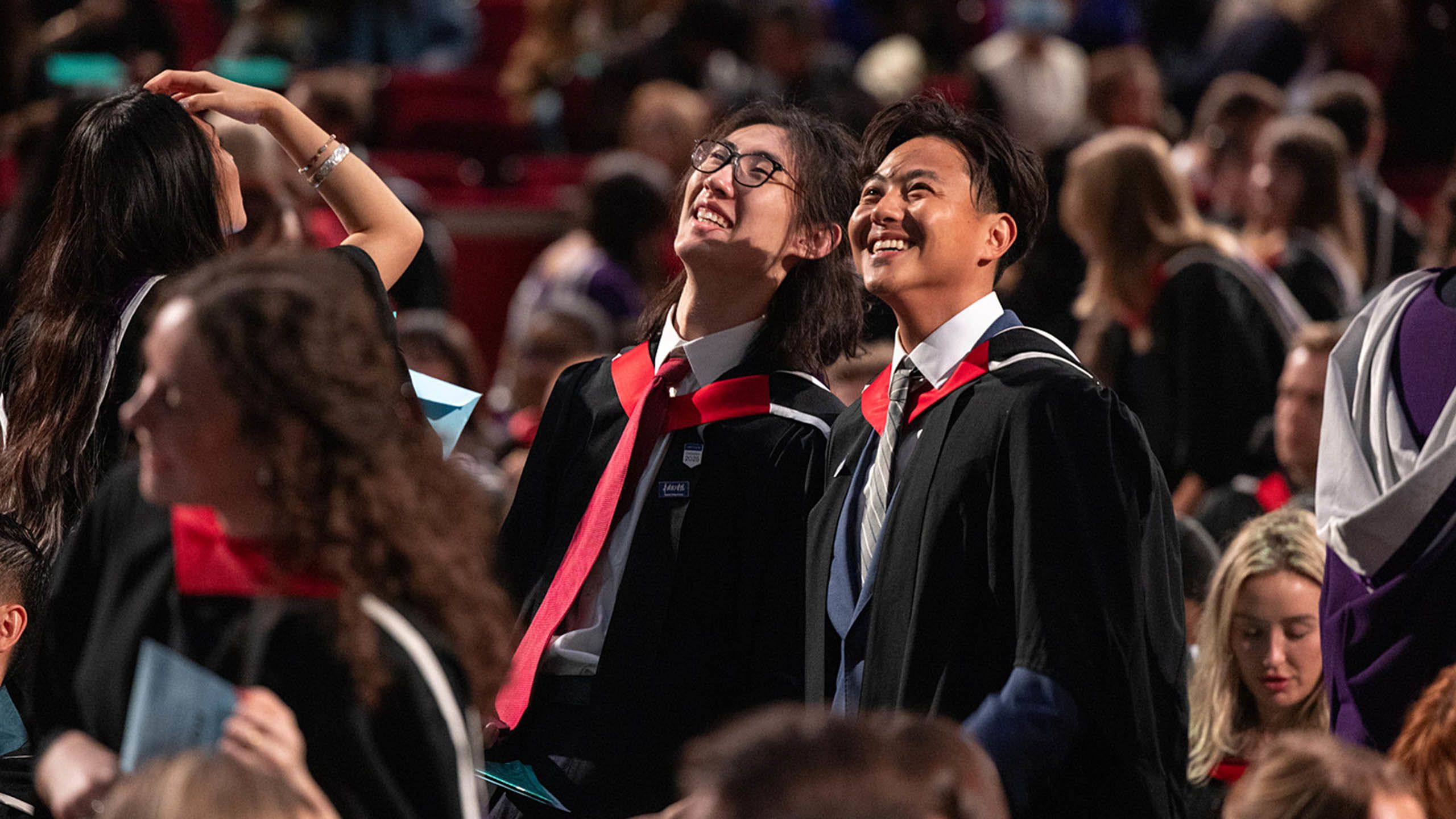 Two graduates from the Faculty of Medicine